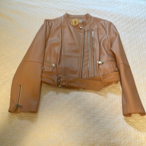 NWT Banana Republic Heritage Cropped Leather Moto Jacket, Peachy Pink SZ XL - Picture 3 of 4